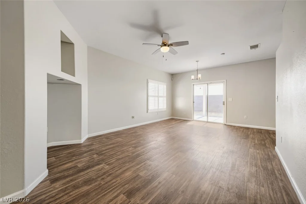 2726 Wood Drift, North Las Vegas, NV 89030
