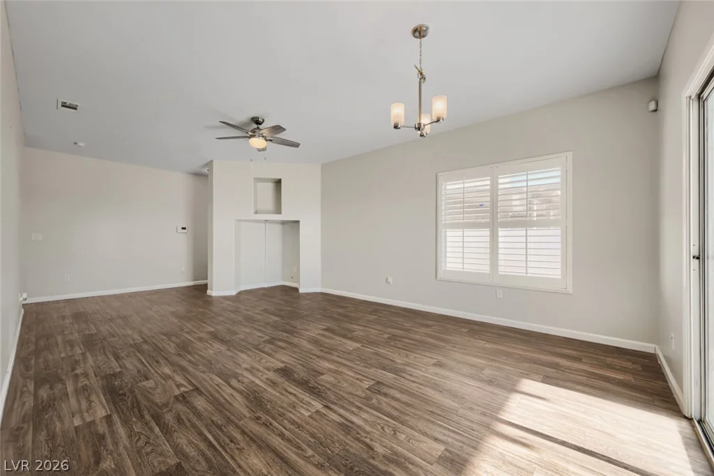 2726 Wood Drift, North Las Vegas, NV 89030