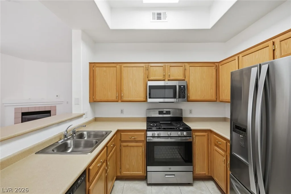 700 Carnegie, Henderson, NV 89052