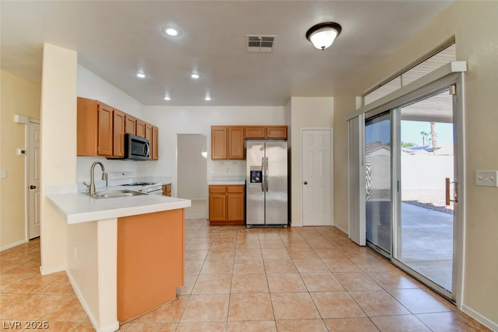 8040 Tailwind, Las Vegas, NV 89131