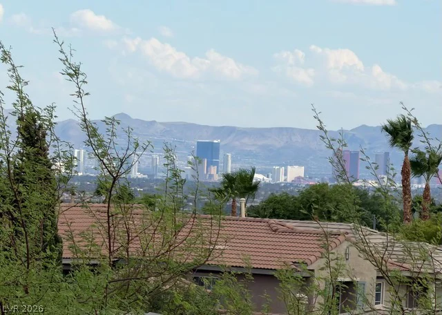 7520 Royal Crystal, Las Vegas, NV 89149