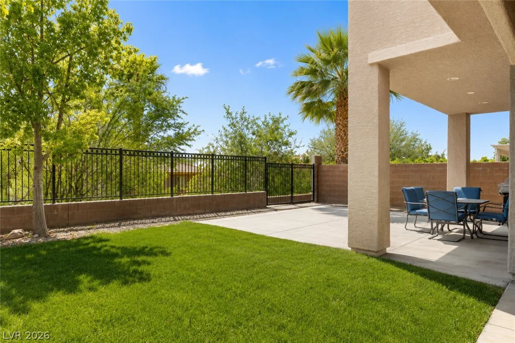 7520 Royal Crystal, Las Vegas, NV 89149