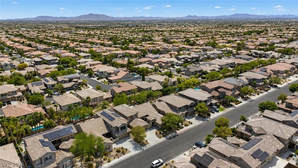 7520 Royal Crystal, Las Vegas, NV 89149