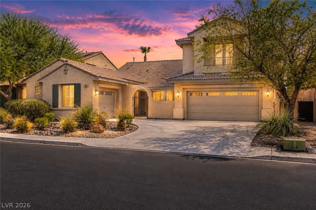7520 Royal Crystal, Las Vegas, NV 89149
