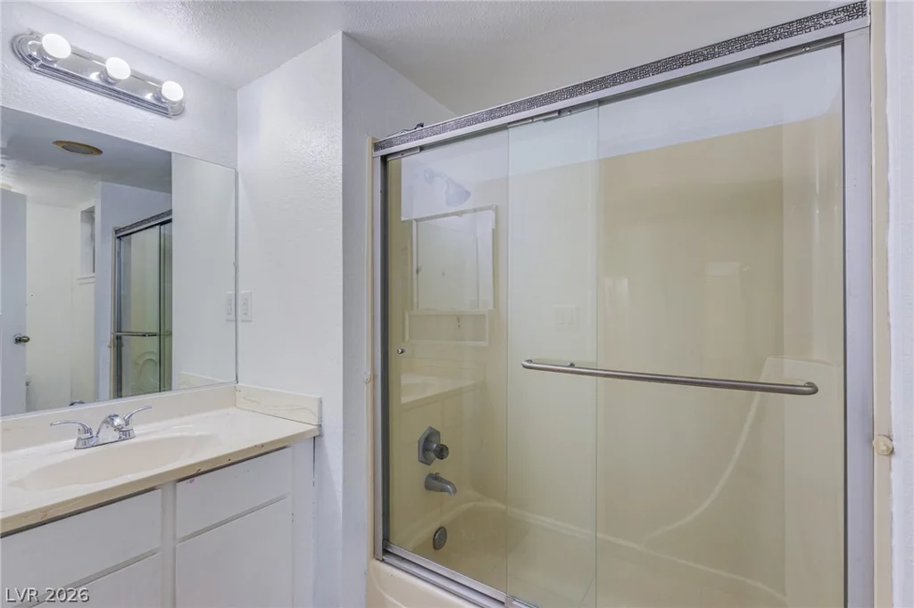 4922 Newport Cove, Las Vegas, NV 89119