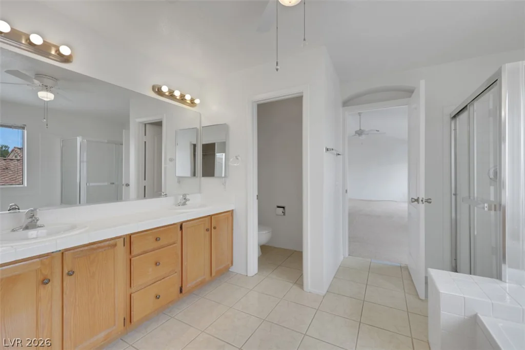 9424 Rolling Ridge, Las Vegas, NV 89134