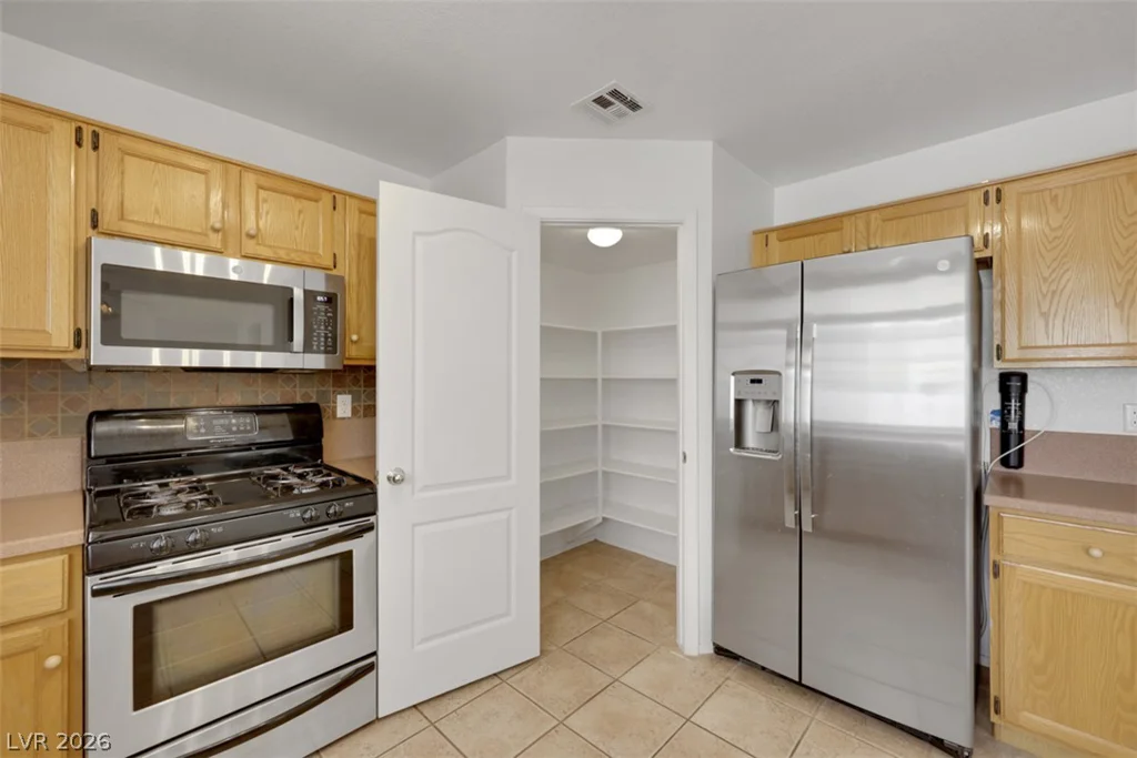9424 Rolling Ridge, Las Vegas, NV 89134