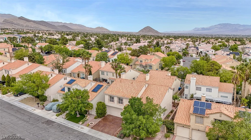 9424 Rolling Ridge, Las Vegas, NV 89134