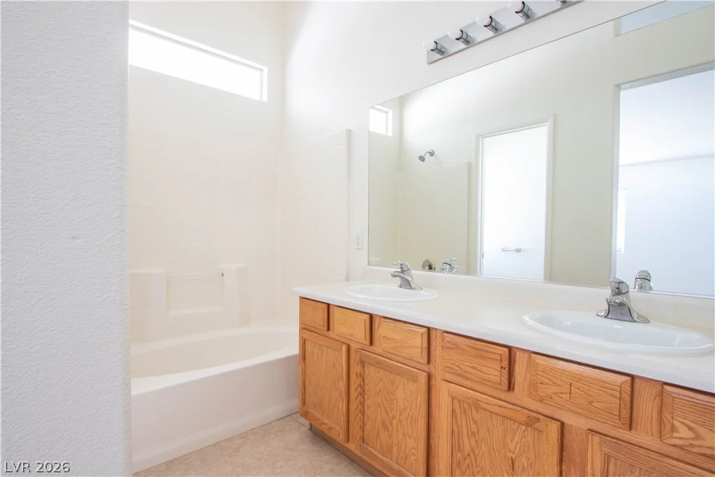 3747 Shadow Tree, North Las Vegas, NV 89032