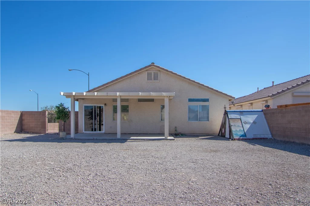 3747 Shadow Tree, North Las Vegas, NV 89032