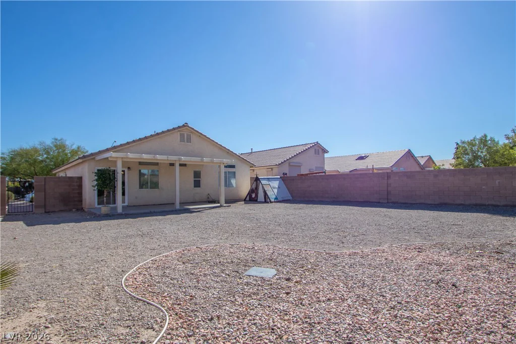 3747 Shadow Tree, North Las Vegas, NV 89032