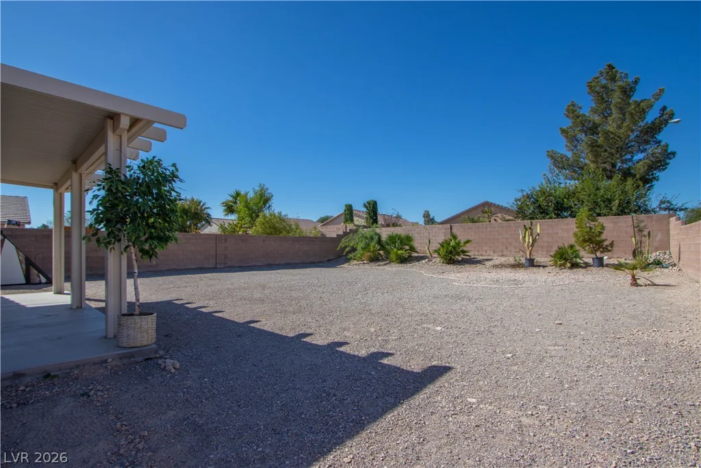 3747 Shadow Tree, North Las Vegas, NV 89032