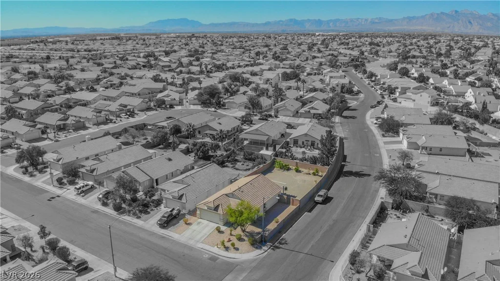 3747 Shadow Tree, North Las Vegas, NV 89032