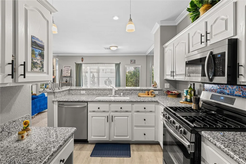 5978 Greenery View, Las Vegas, NV 89118