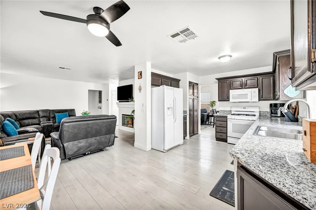 7225 Old Mission, Las Vegas, NV 89128