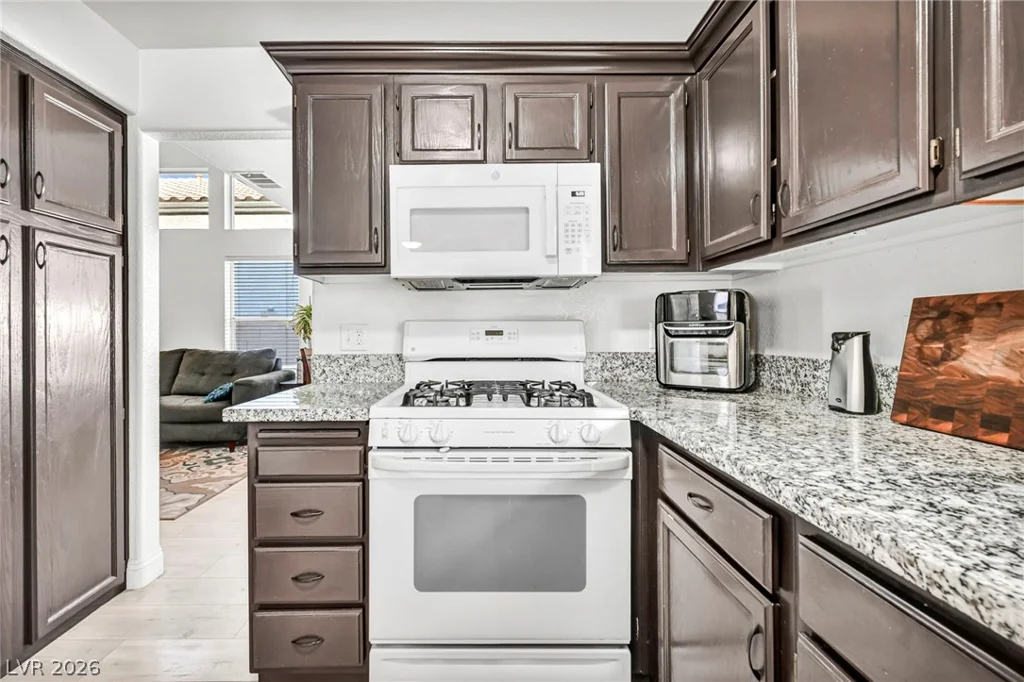 7225 Old Mission, Las Vegas, NV 89128