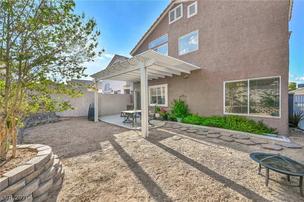 7225 Old Mission, Las Vegas, NV 89128