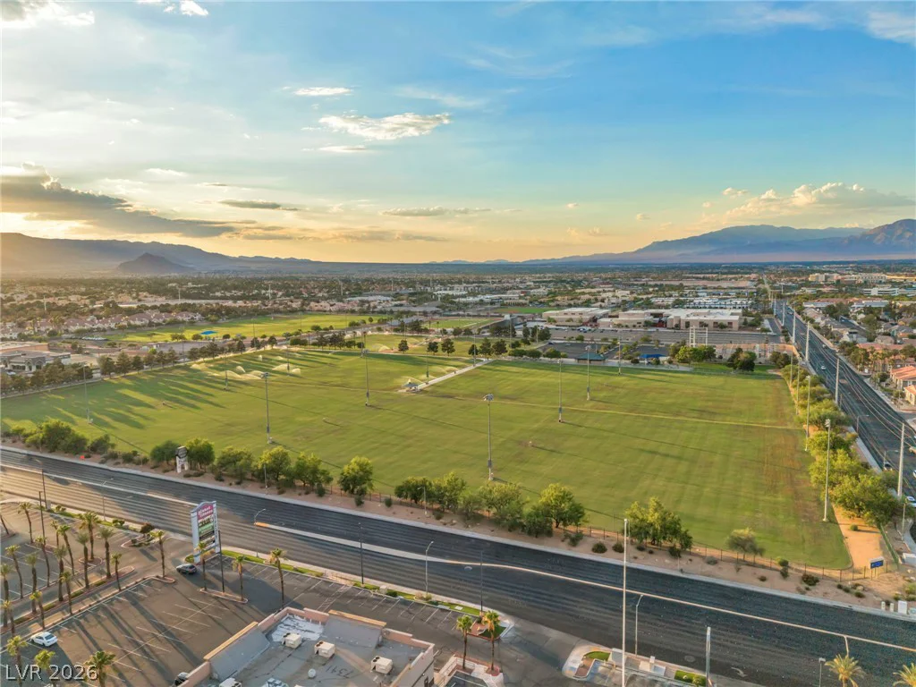 7225 Old Mission, Las Vegas, NV 89128