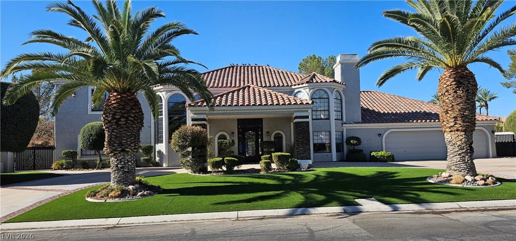 38 Princeville, Las Vegas, NV 89113
