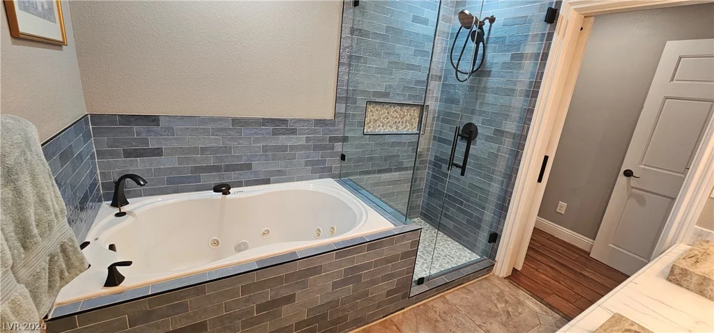 38 Princeville, Las Vegas, NV 89113