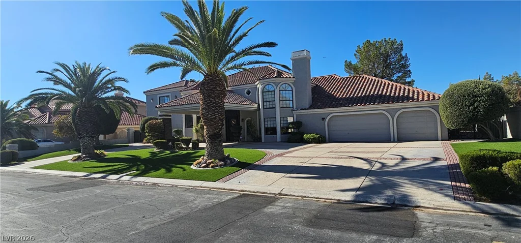 38 Princeville, Las Vegas, NV 89113