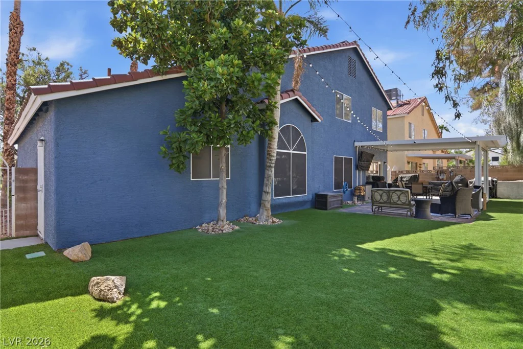 7943 Lions Mane, Las Vegas, NV 89123