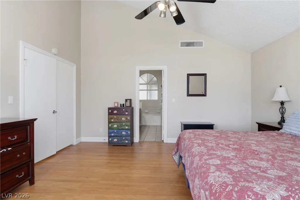 7943 Lions Mane, Las Vegas, NV 89123