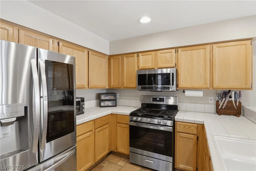 7943 Lions Mane, Las Vegas, NV 89123