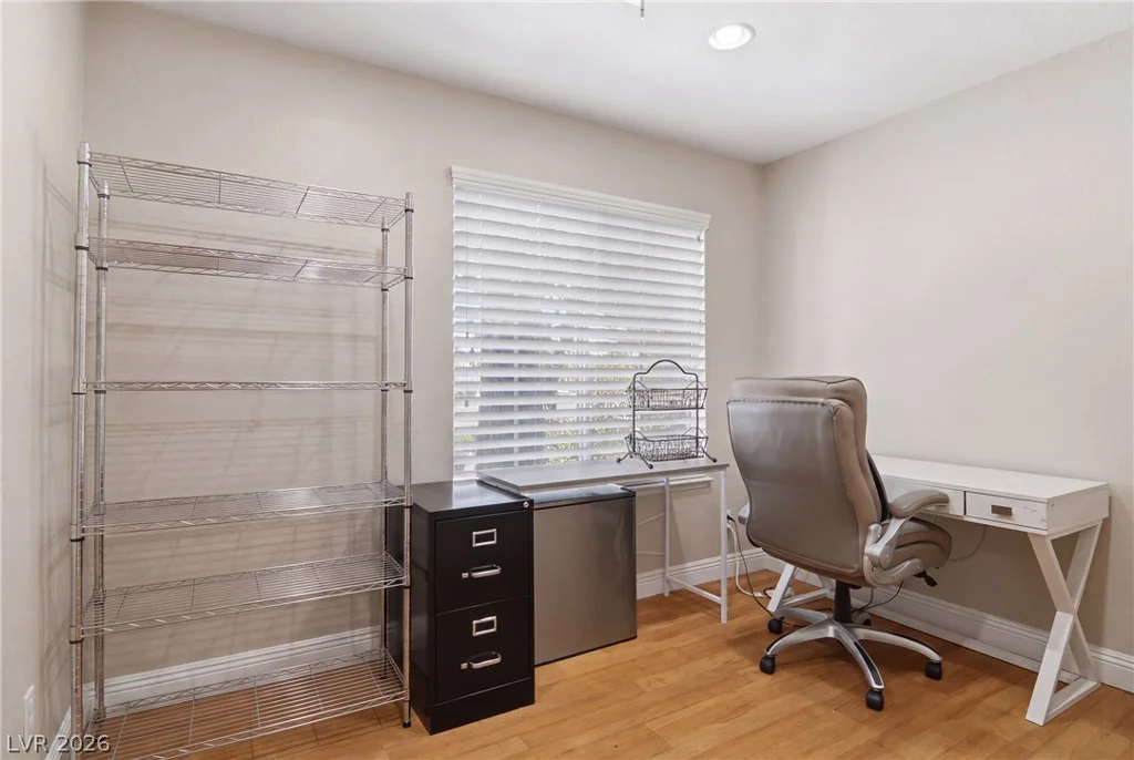 7943 Lions Mane, Las Vegas, NV 89123
