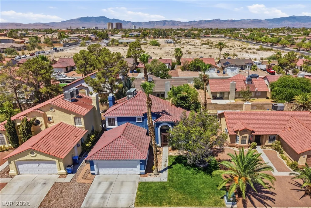 7943 Lions Mane, Las Vegas, NV 89123
