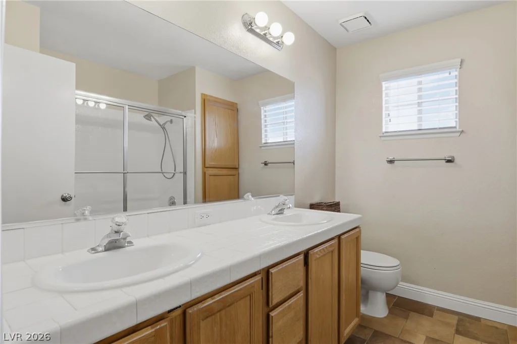 7943 Lions Mane, Las Vegas, NV 89123