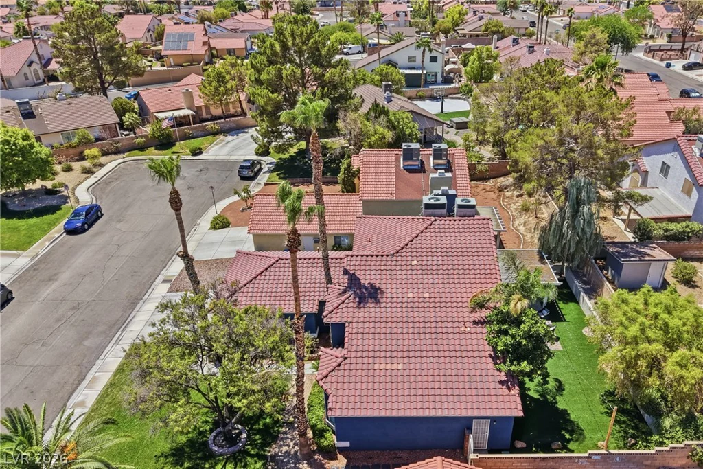 7943 Lions Mane, Las Vegas, NV 89123