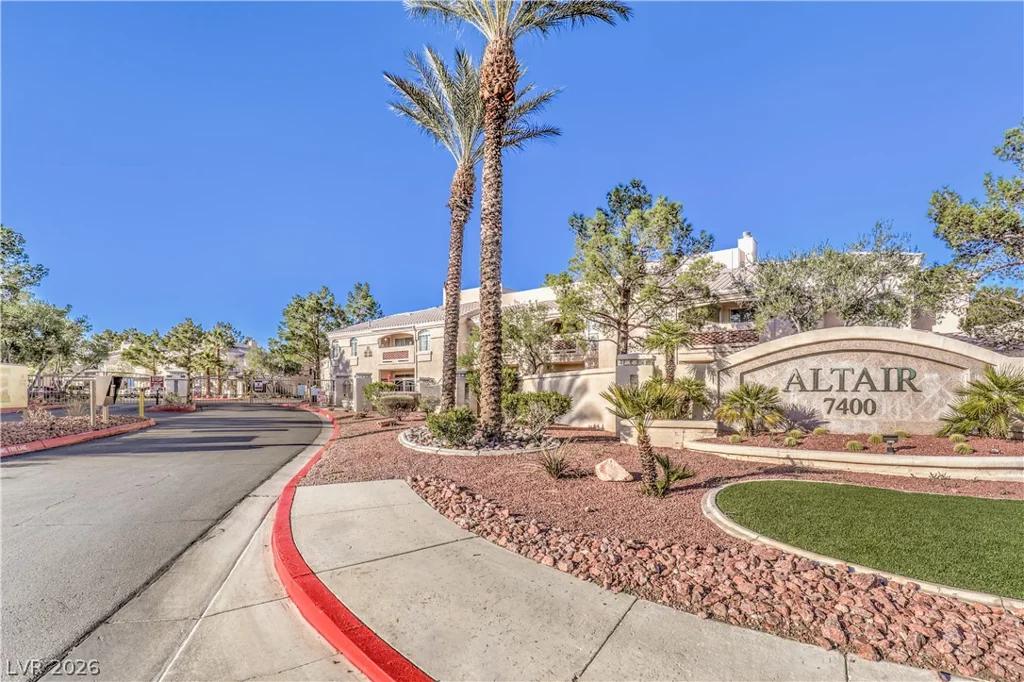 7400 Flamingo, Las Vegas, NV 89147