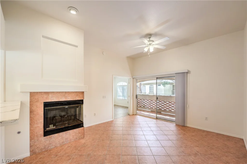 7400 Flamingo, Las Vegas, NV 89147
