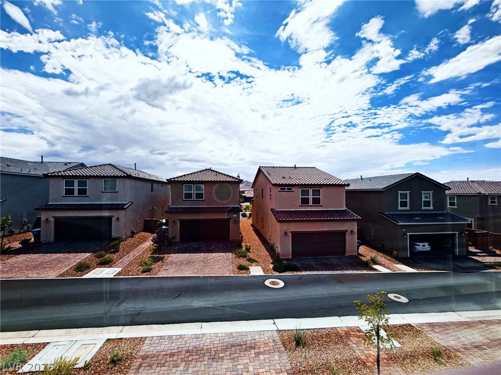 2713 Abrantes, Henderson, NV 89044