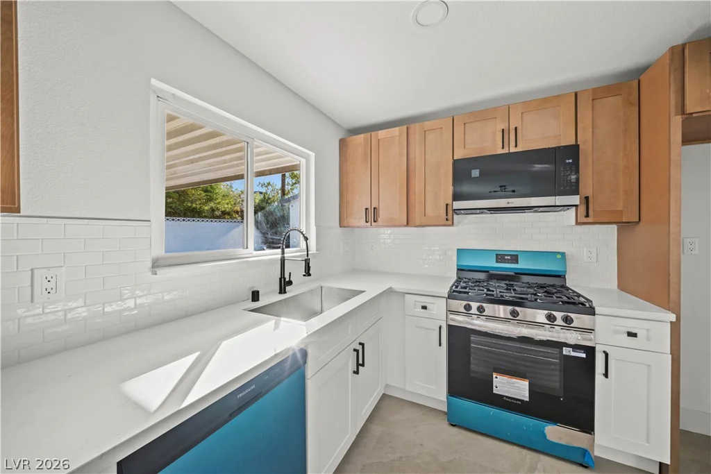 3629 Florrie, Las Vegas, NV 89121