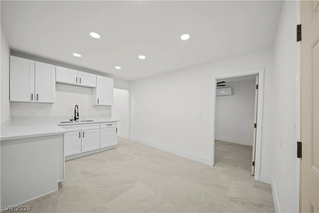 3629 Florrie, Las Vegas, NV 89121