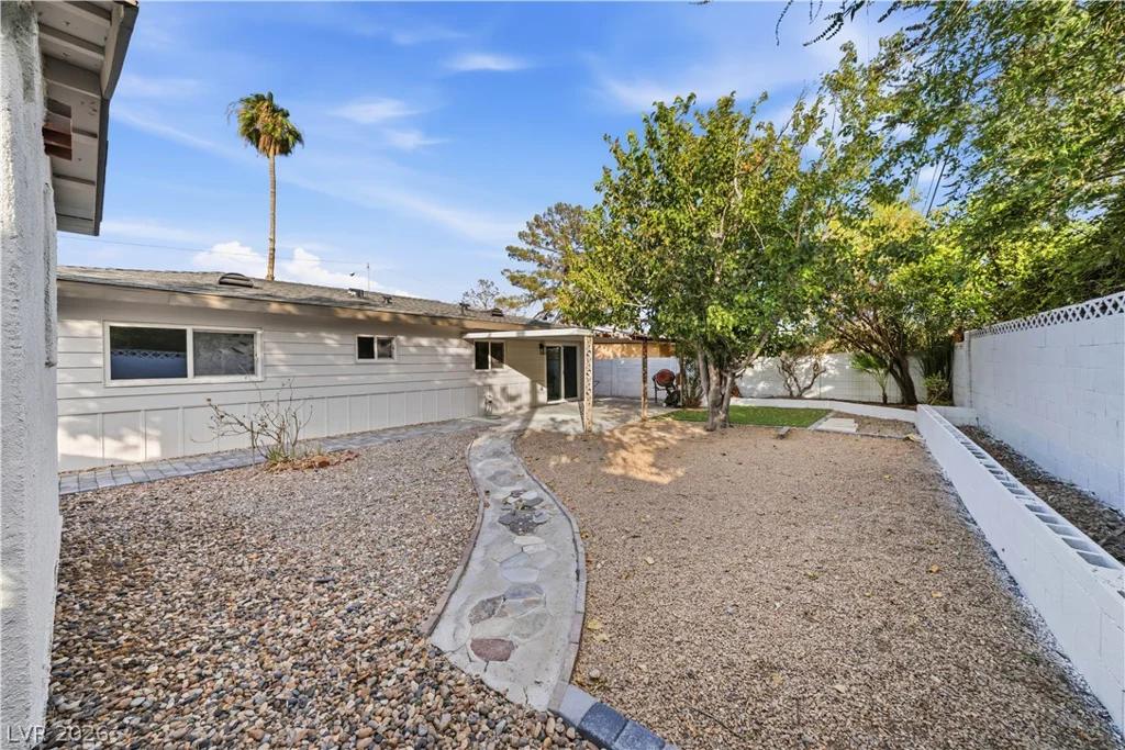3629 Florrie, Las Vegas, NV 89121