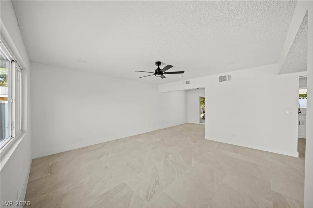 3629 Florrie, Las Vegas, NV 89121