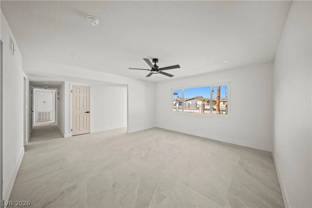 3629 Florrie, Las Vegas, NV 89121