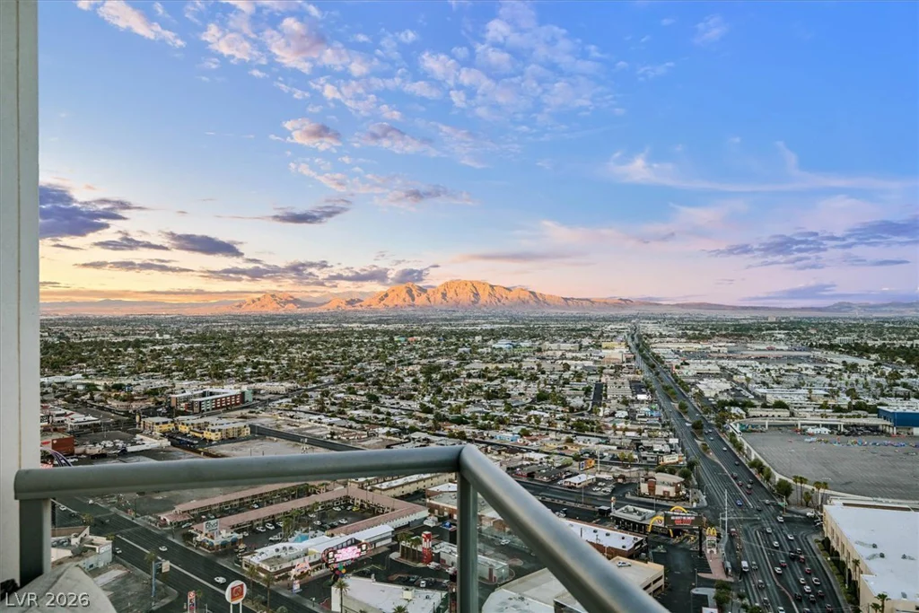 200 Sahara, Las Vegas, NV 89102