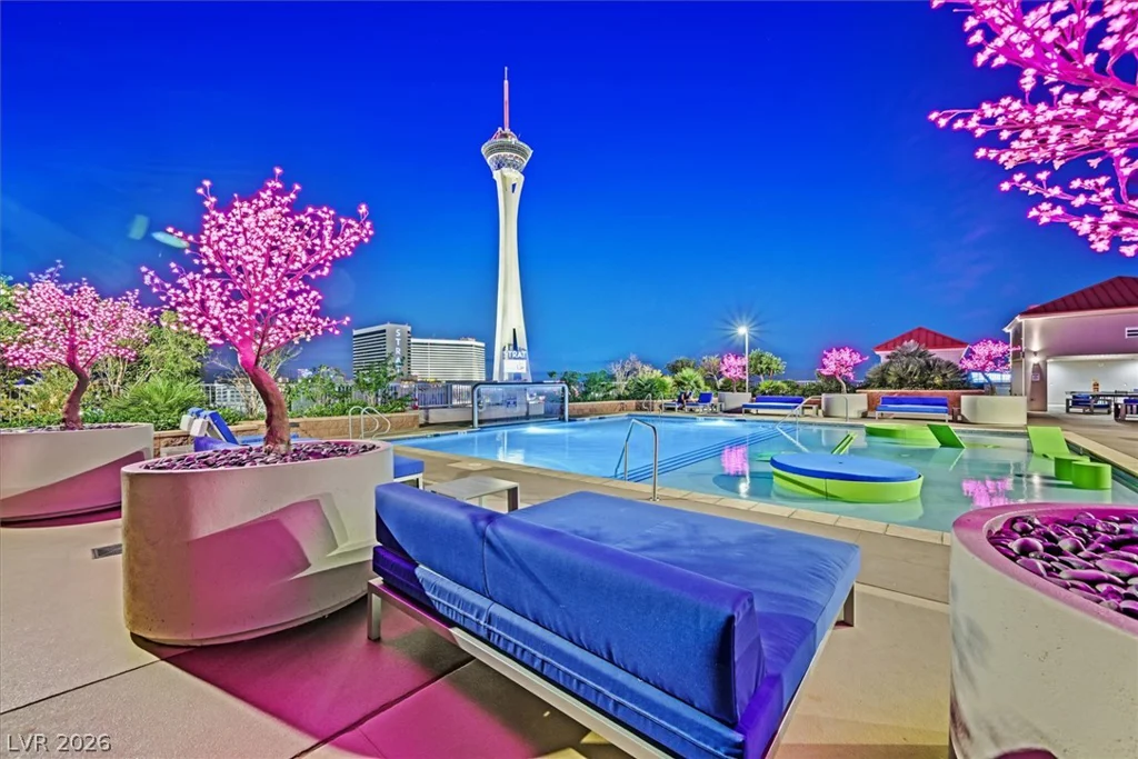 200 Sahara, Las Vegas, NV 89102