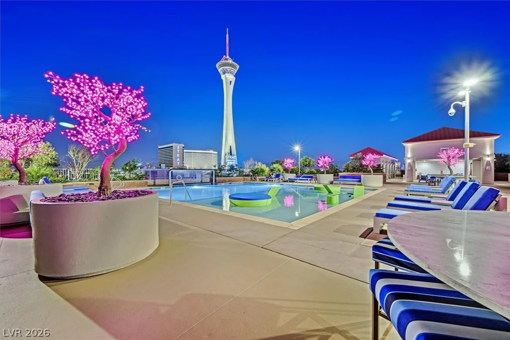 200 Sahara, Las Vegas, NV 89102