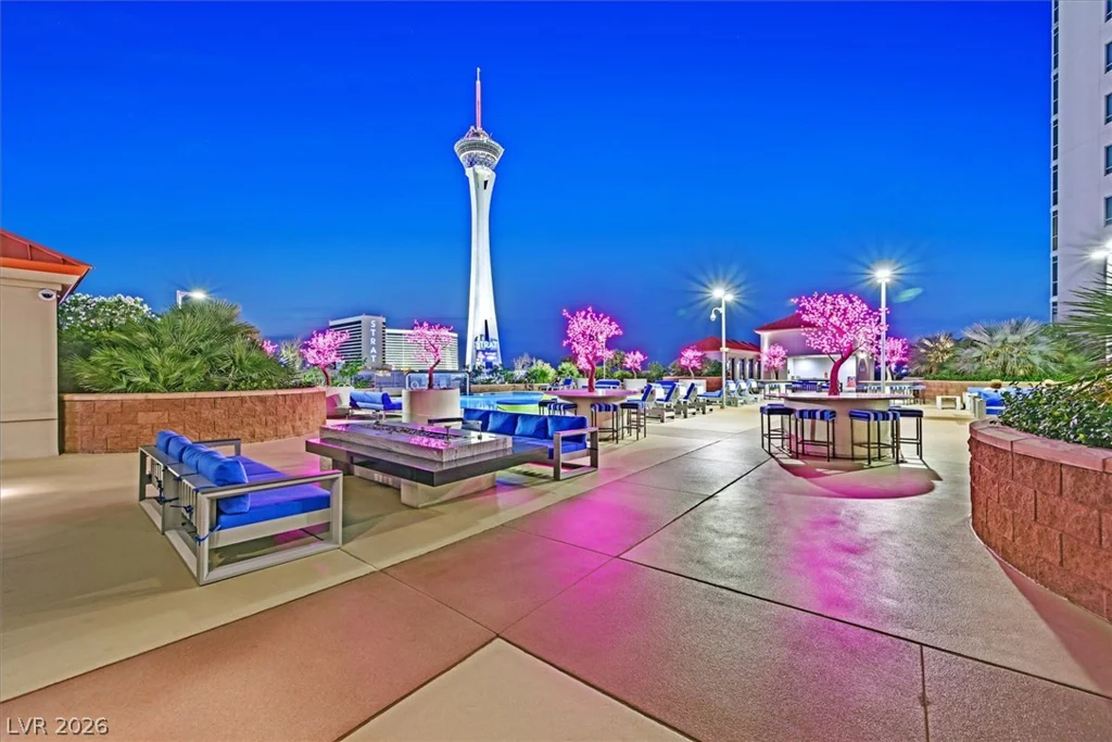 200 Sahara, Las Vegas, NV 89102