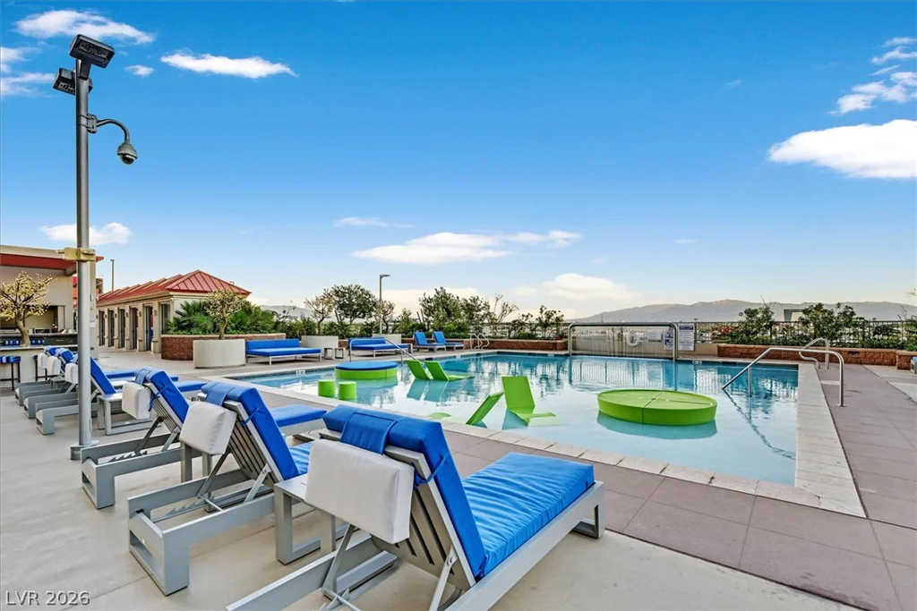 200 Sahara, Las Vegas, NV 89102