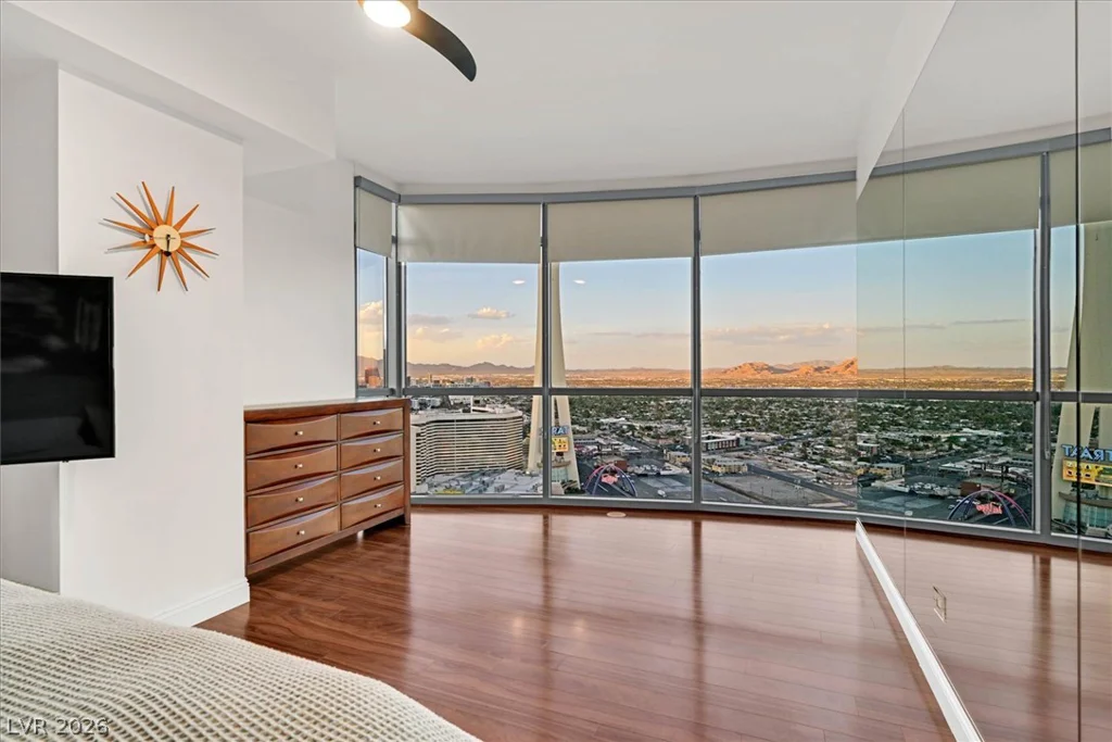 200 Sahara, Las Vegas, NV 89102