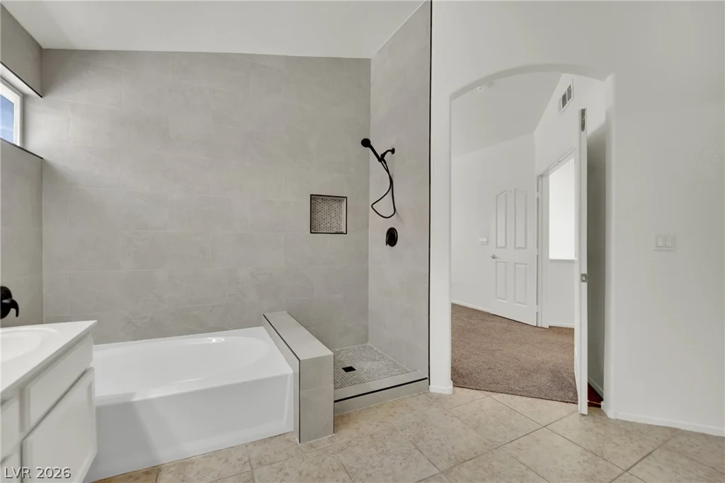 2107 Mountain Echo, Henderson, NV 89074