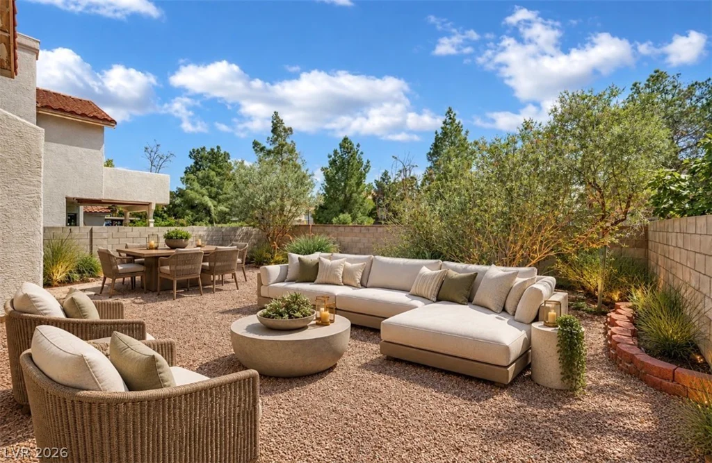 2107 Mountain Echo, Henderson, NV 89074