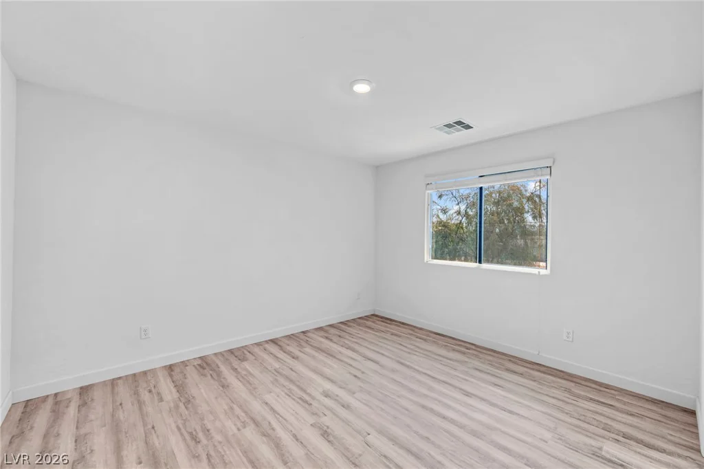 2483 Silk Tree Mimosa, Las Vegas, NV 89115