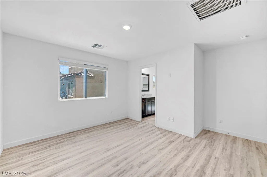 2483 Silk Tree Mimosa, Las Vegas, NV 89115